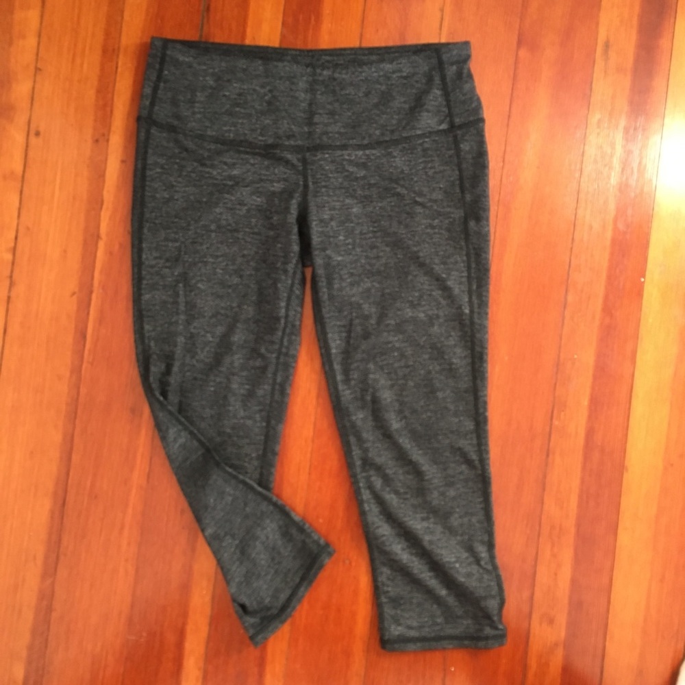 Athleta Cropped Pants